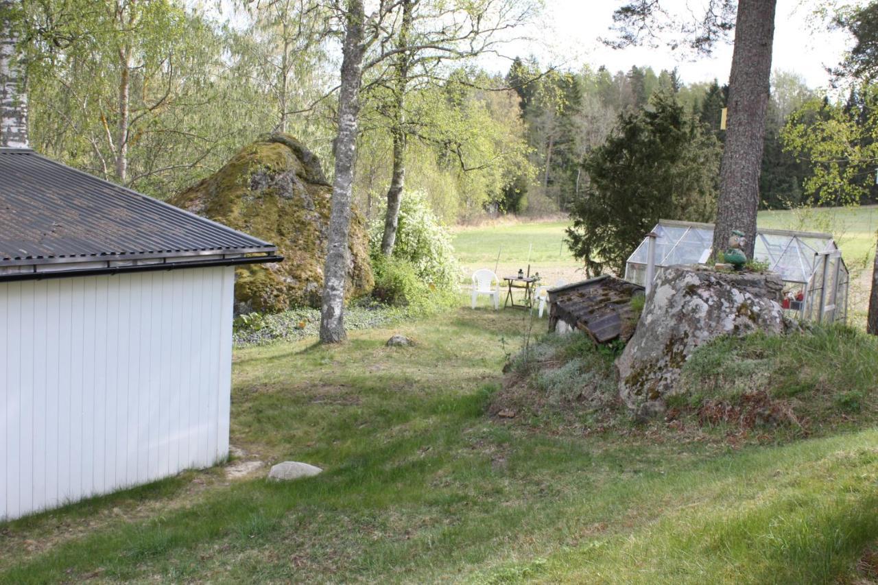 The Little Swedish Stuga Holo  Exterior photo
